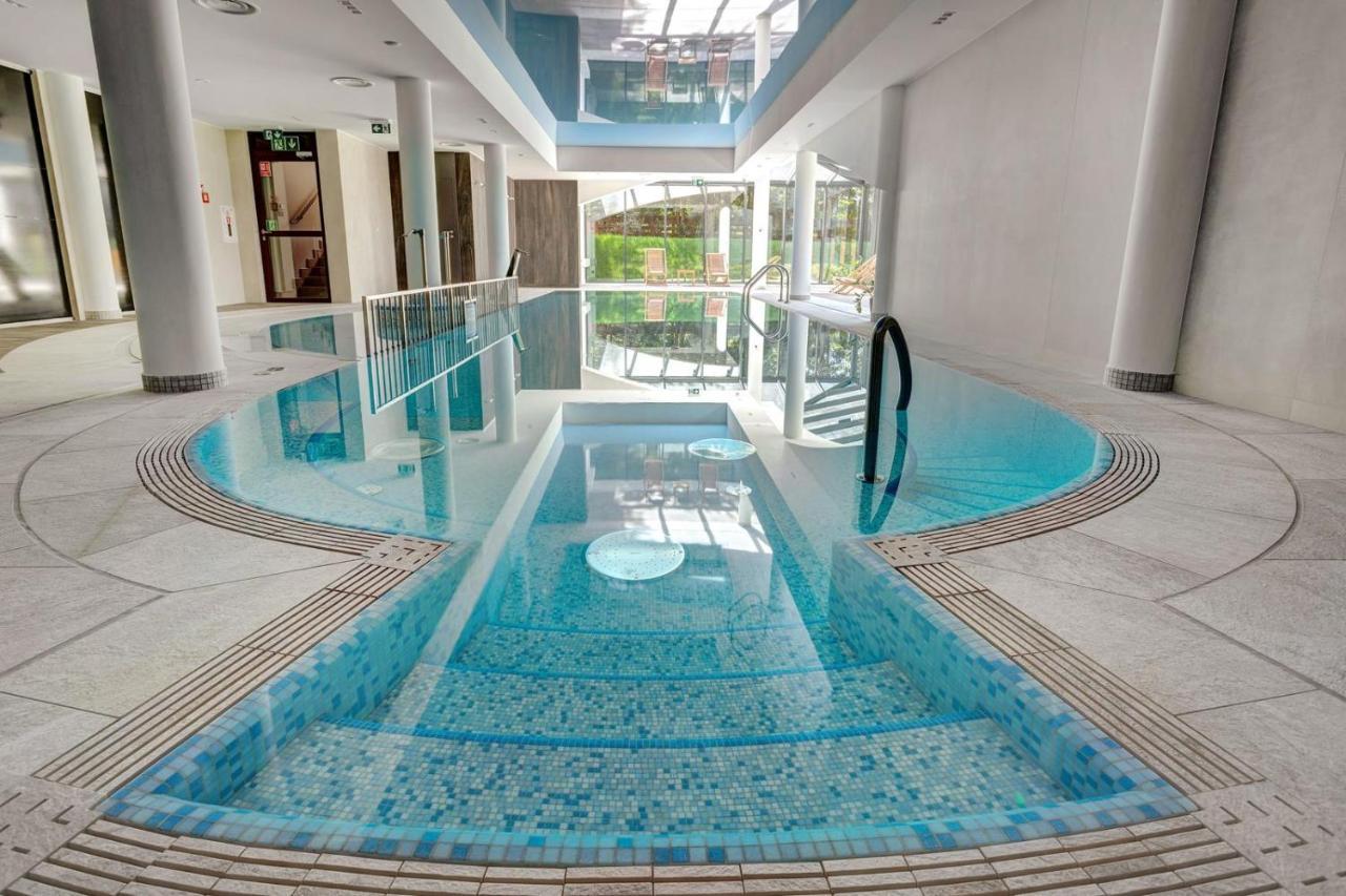 Hotel Wojciech Августів Екстер'єр фото